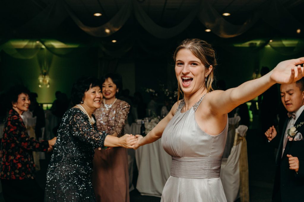 traditions at the glen, syracuse wedding photographer