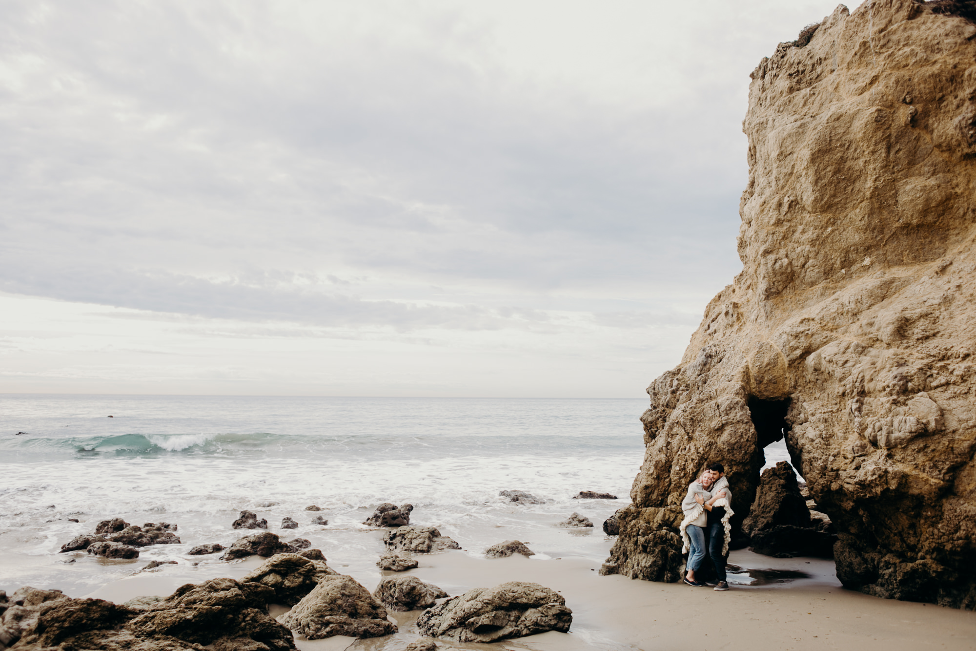 malibu el matador beach engagement photogs lauren spinelli photography