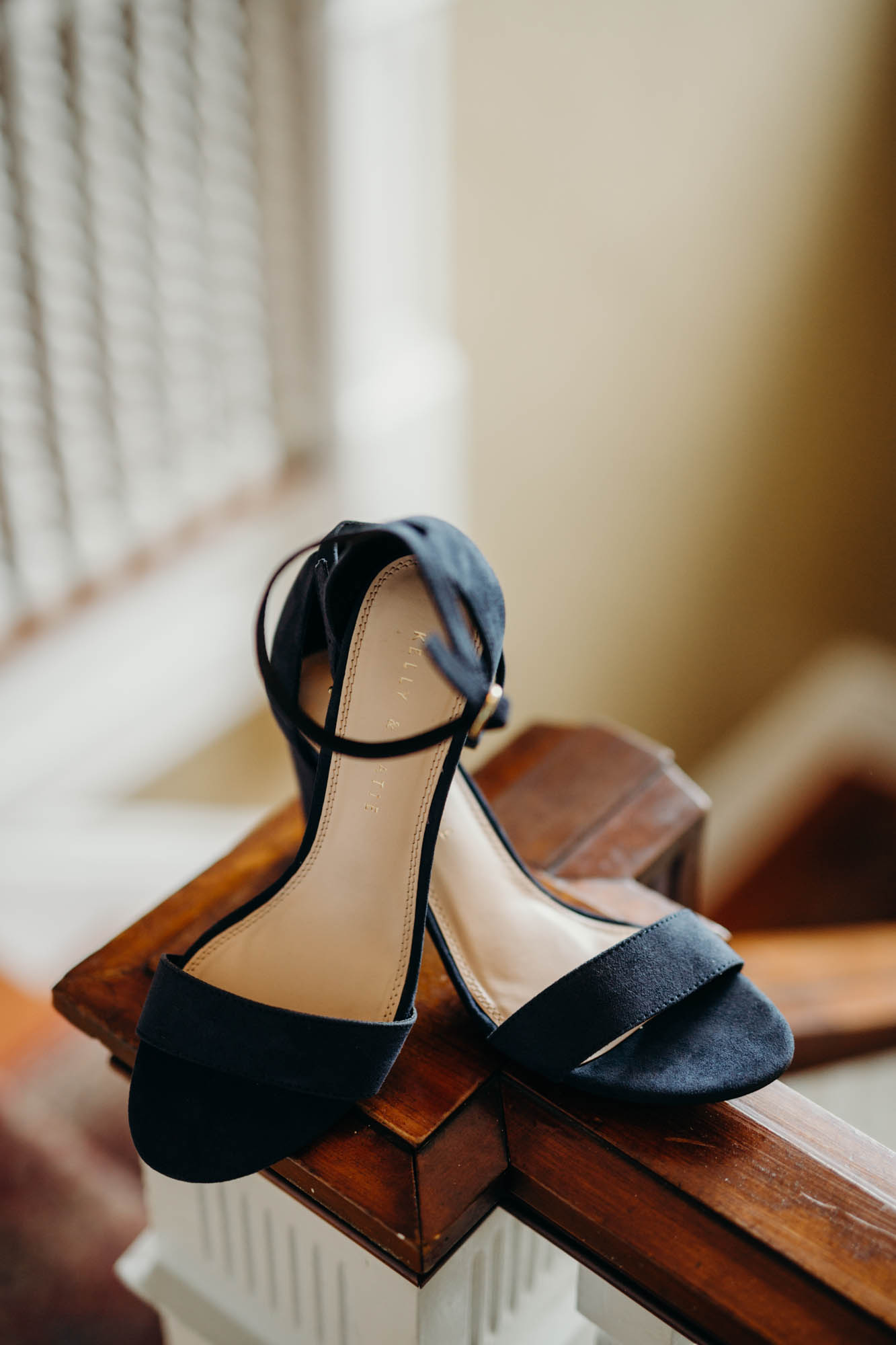 Dibbles Inn Syracuse Wedding Photographer
