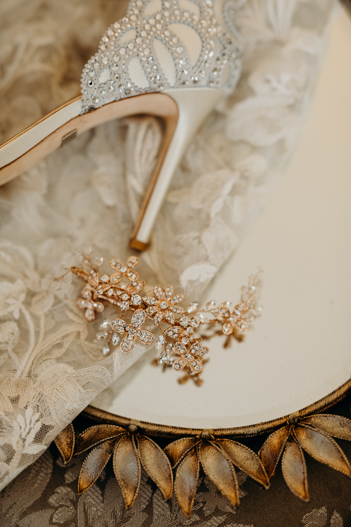 wedding hairpiece at liberty warehouse in brooklyn, new york city