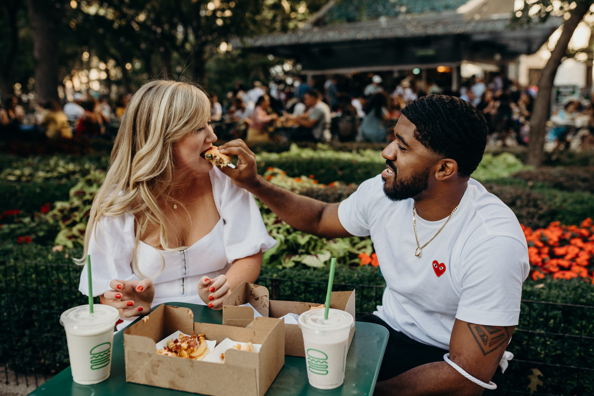 engagement session at shake shack in madison square park, manhattan, nyc
