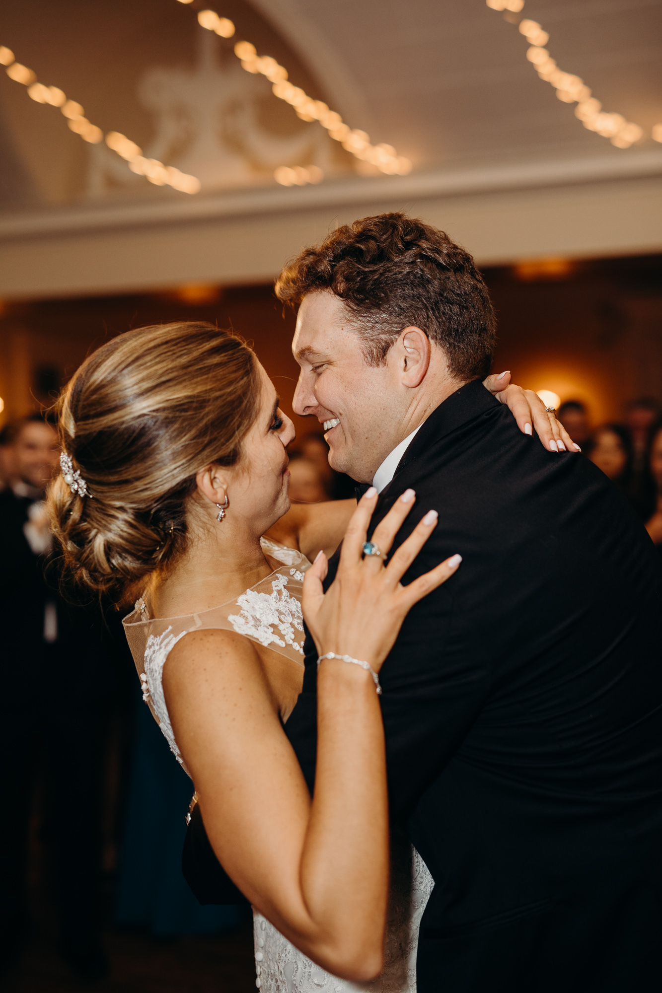 apawamis club wedding photos, nyc wedding photographer