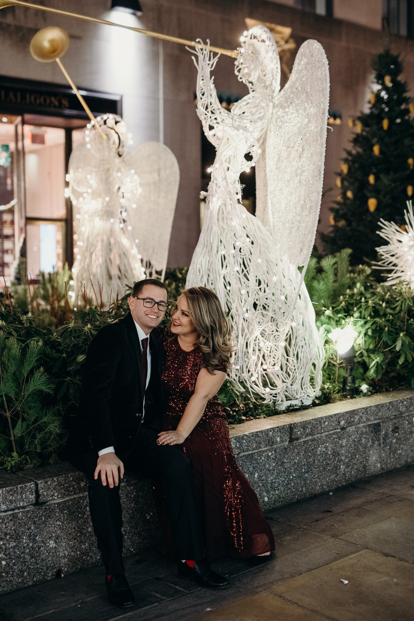 rockefeller christmas tree engagement photos, new york city wedding photographer