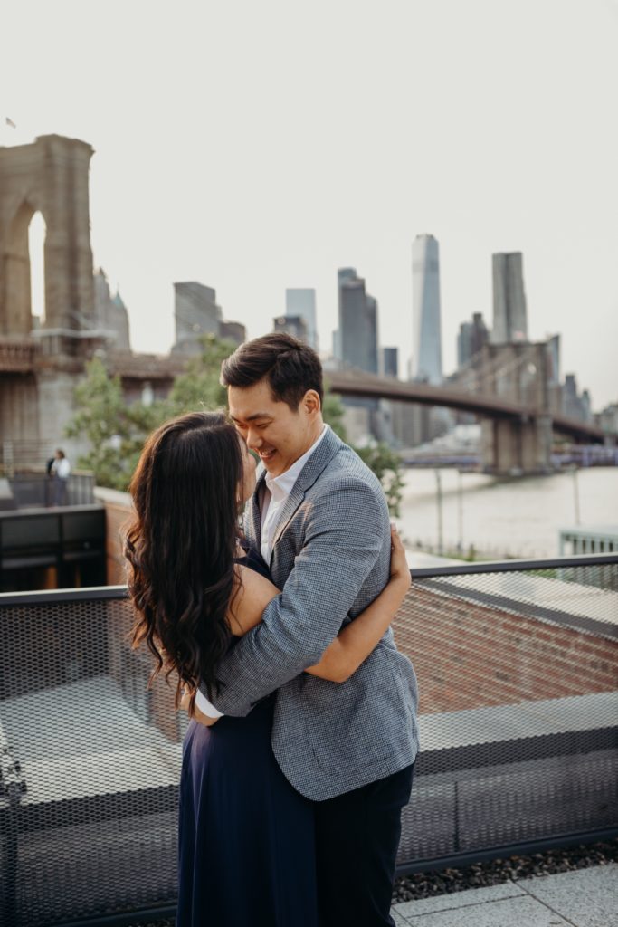 manika + tim / brooklyn bridge park engagement photos - lauren spinelli ...